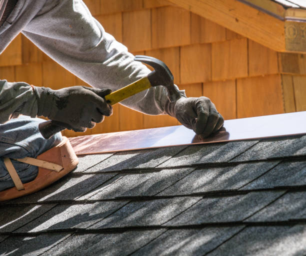 Best Roof Repair Specialists  in Glennville, GA